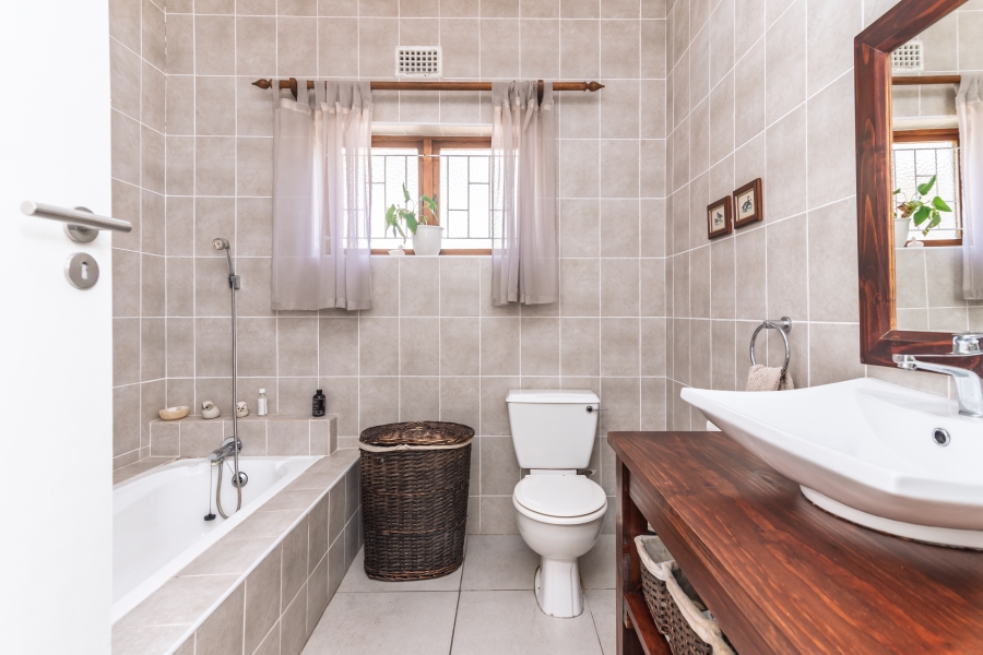 3 Bedroom Property for Sale in Murdock Valley Western Cape